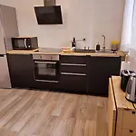 Gloria 2 شقة *