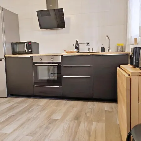 Appartement Gloria 2 *